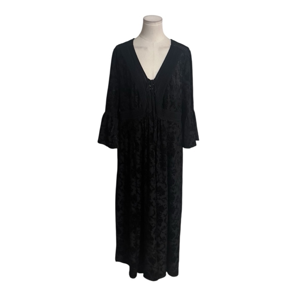 Torrid Black Maxi Burnout Velvet Lace Dress Bell Sleeves Size 1 1X Flowy Party - Picture 2 of 7